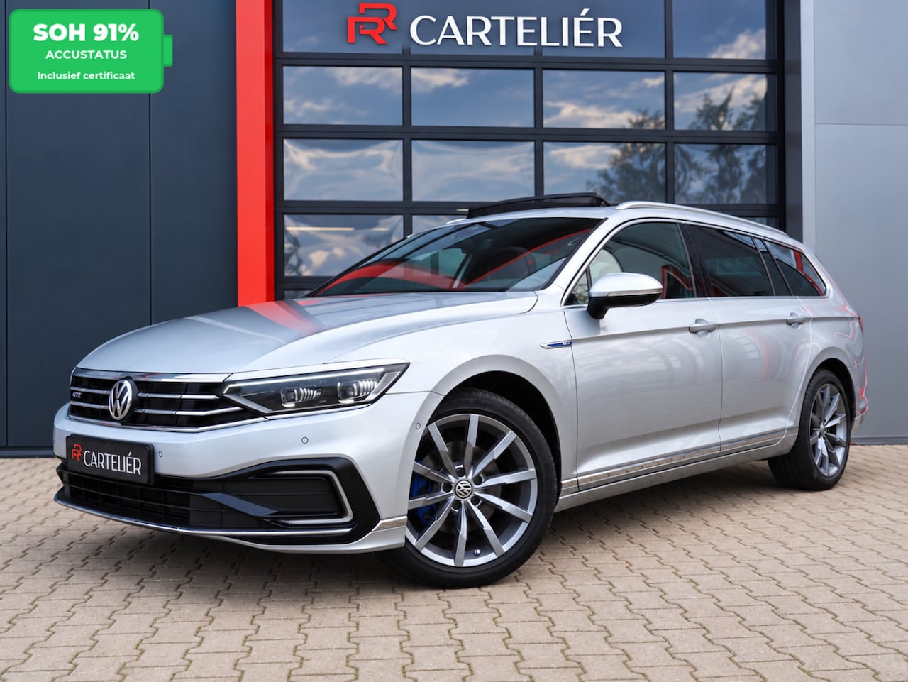 Volkswagen Passat Variant - 1.4 TSI PHEV GTE 218PK | Dynaudio! | Pano | Trekhaak | Digital Dash | Matrix IQ Led | Adap - AutoWereld.nl