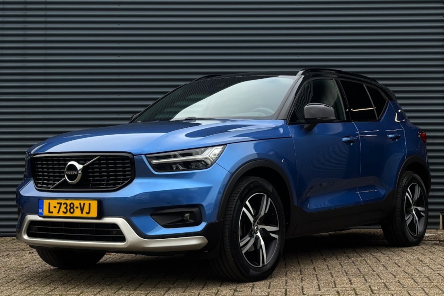 Volvo XC40 - T3 163pk Geartronic R-Design - AutoWereld.nl