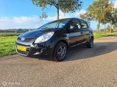 Hyundai i20 - Nieuwe Apk en Ketting
