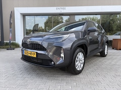 Toyota Yaris Cross - 1.5 Hybr 115 Active | Blindspot | Parkeersensoren V+A | Stuur/ Stoelverwarming