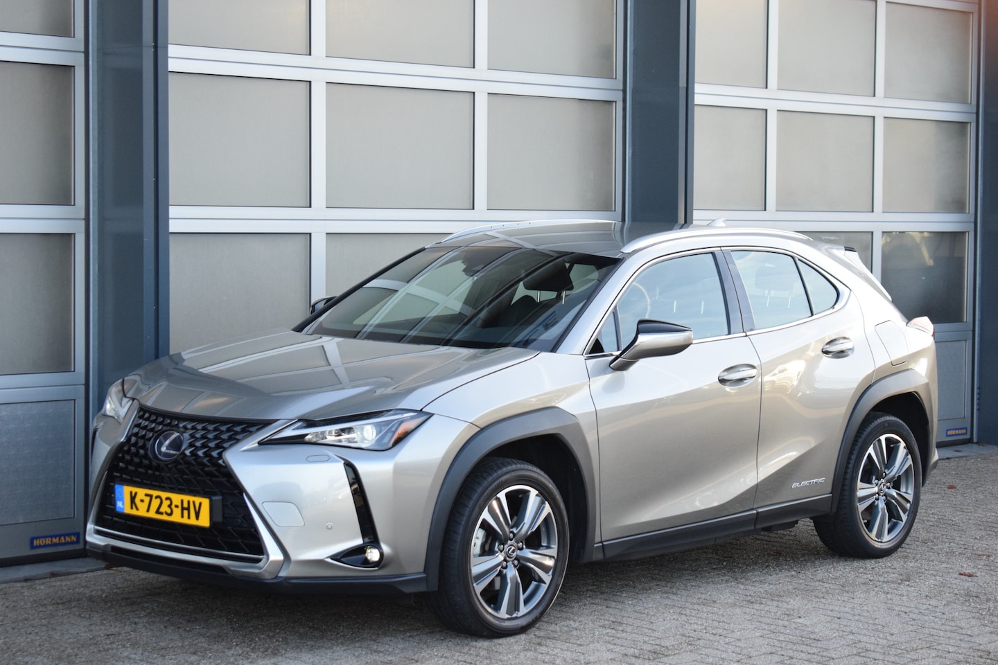 Lexus UX - 300e Business 54 kWh OrigNL | NAP - AutoWereld.nl
