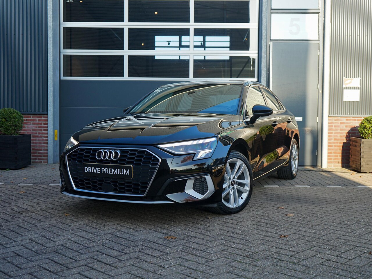 Audi A3 Limousine - 30 TFSI 30 TFSI - AutoWereld.nl