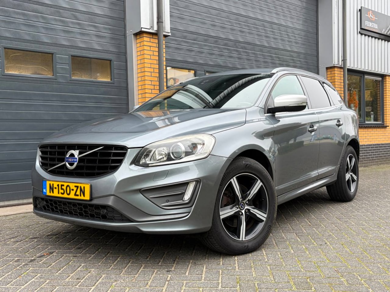 Volvo XC60 - 2.0 D4 FWD Polar+ - AutoWereld.nl