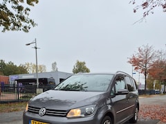 Volkswagen Touran - BWJ 2013 1.6 TDI 105 PK Highline BlueMotion 7p. AUTOMAAT |