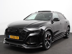 Audi Q8 - 4.0 TFSI RS Q8 Quattro 600pk Panorama dak Navigatie B&O Akrapovic Electrische achterklep S