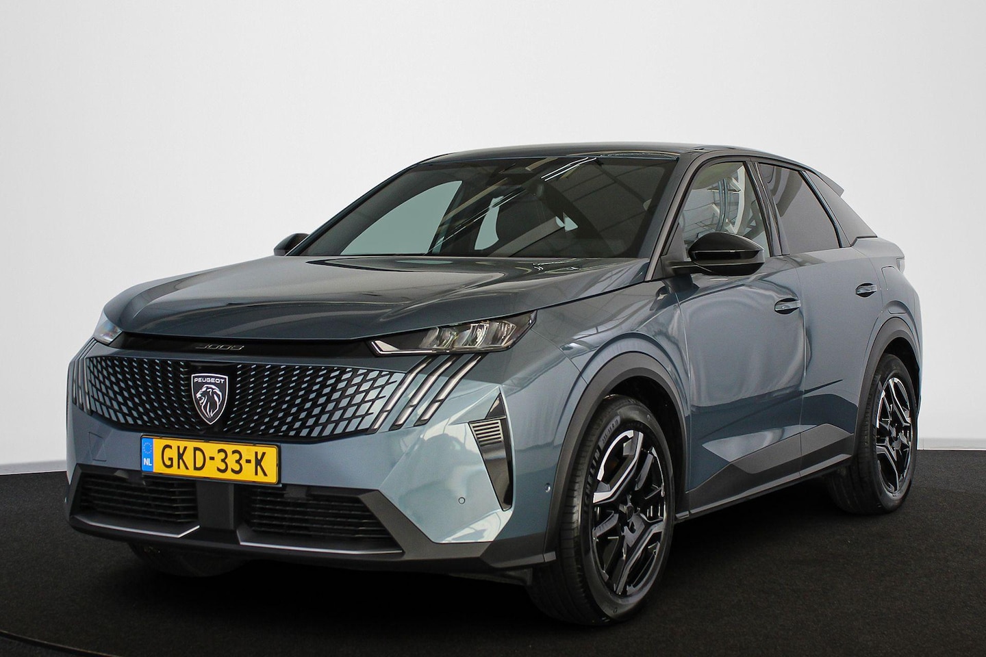 Peugeot e-3008 - Allure Avantage 210 73 kWh 360 Camera Stuurverwarming Keyless - AutoWereld.nl