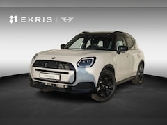 MINI Countryman - C Classic M-pakket | Trekhaak | Glazen panoramadak | Harman Kardon | Getint glas |