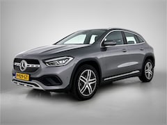 Mercedes-Benz GLA-Klasse - 180 | Trekhaak | Stoelverwarming | Apple Carplay | Elektrische Kofferklep | Inclusief 24 m