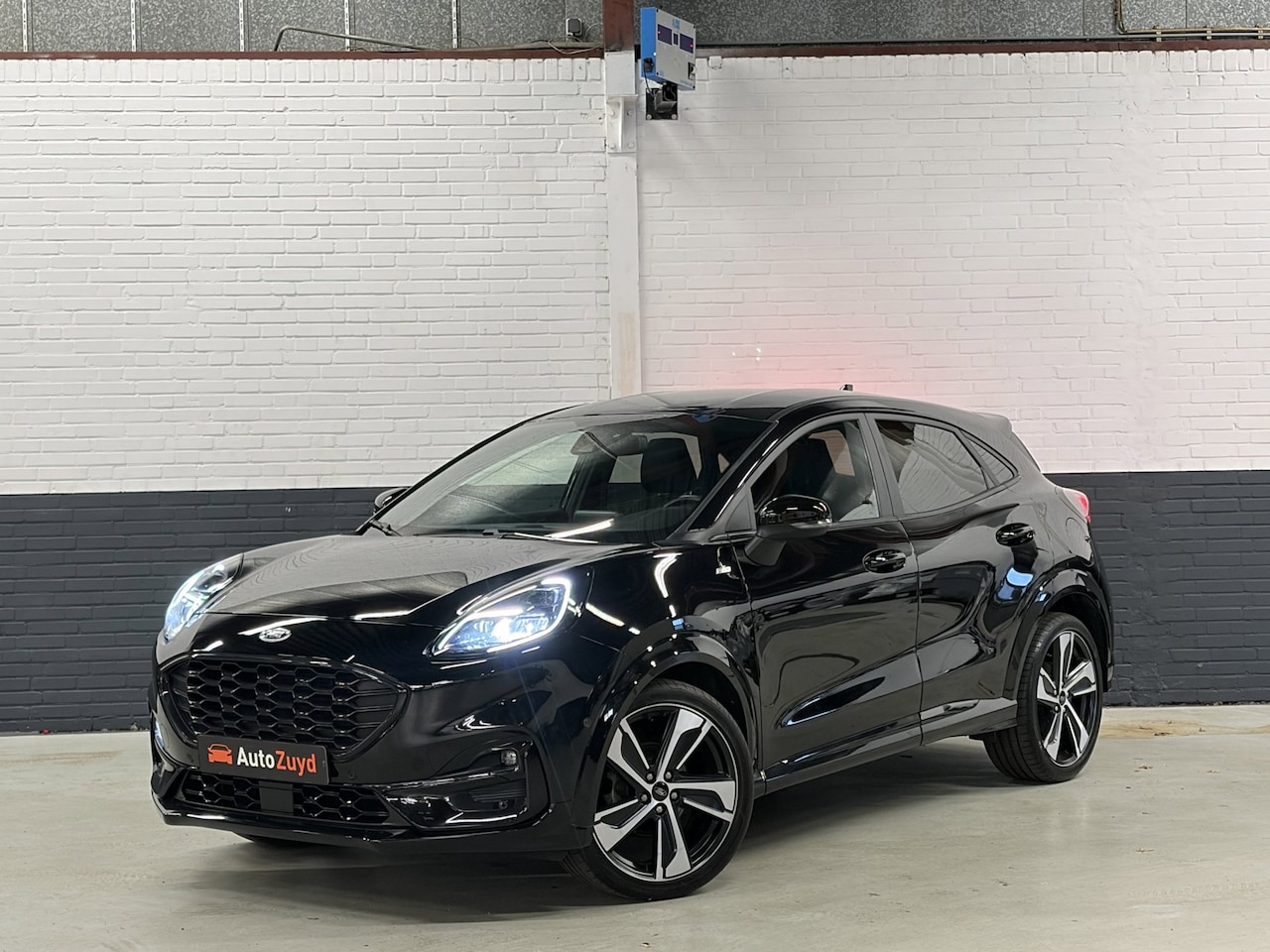 Ford Puma - 1.0 EcoBoost Hybrid ST-Line X |155 pk | |LED | Winterpakket | Camera | Navi - AutoWereld.nl