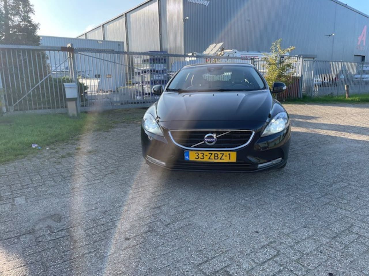 Volvo V40 - 1.6 D2 Kinetic 1.6 D2 Kinetic - AutoWereld.nl