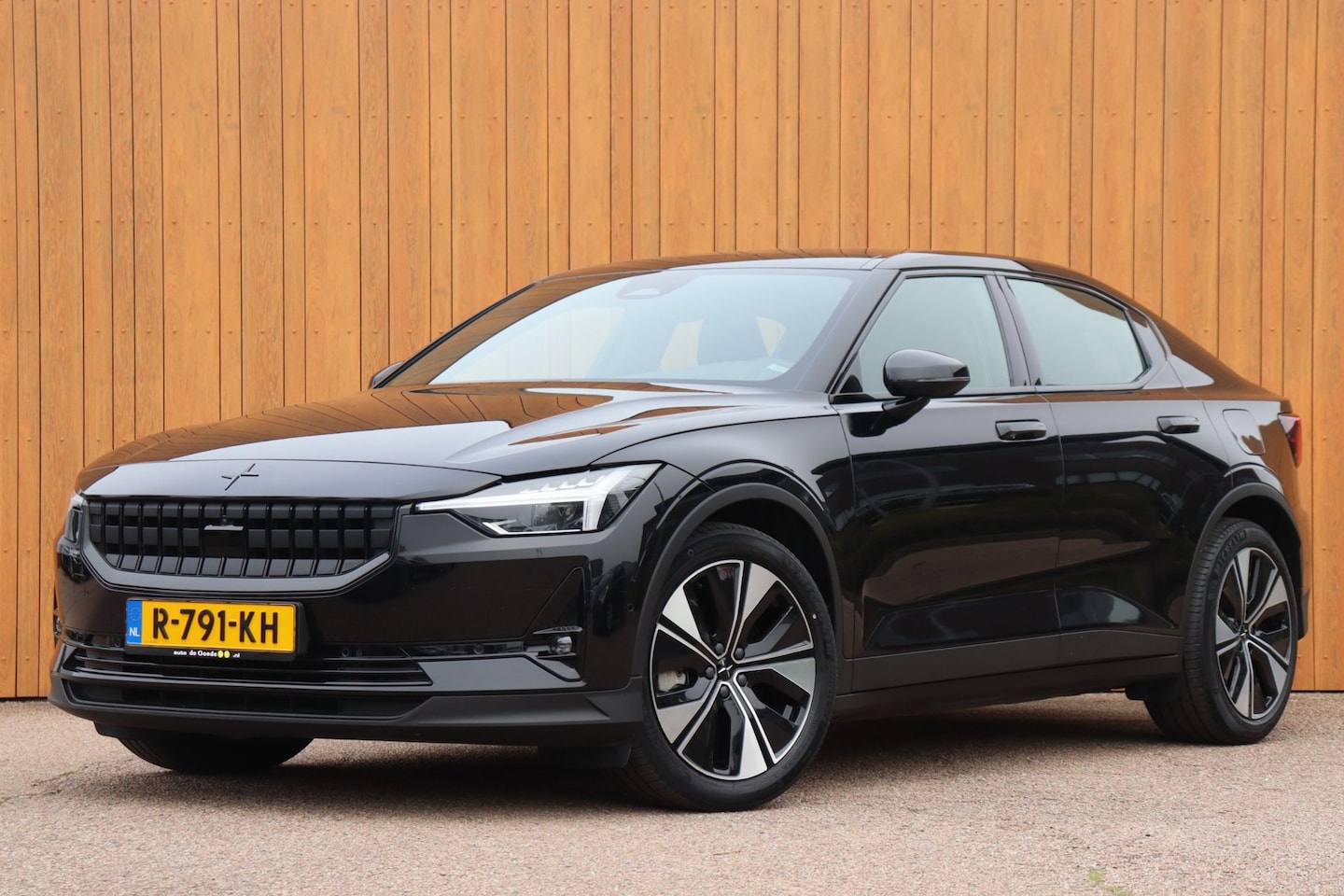 Polestar 2 - Long Range Single Motor 78 kWh Org.NL Harman Kardon pano-dak rondom camera's SOH 95,13% el - AutoWereld.nl