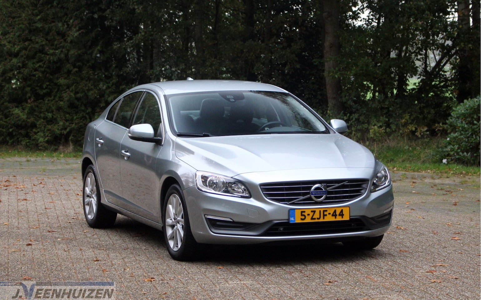Volvo S60 - 1.6 T3 Momentum | 2015 | ⭐Navi |✨Cruise | - AutoWereld.nl