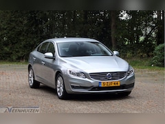 Volvo S60 - 1.6 T3 Momentum | 2015 | ⭐Navi |✨Cruise |