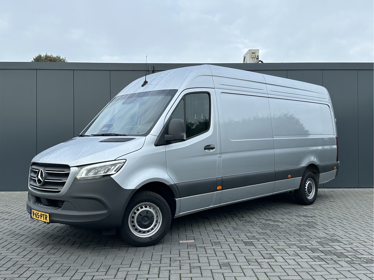 Mercedes-Benz Sprinter - 317 CDI 170 PK 9G-TRONIC / L3H2 / 3.5 TONS TREKHAAK / CAMERA / STUUR- STOELVERWARMING / AD - AutoWereld.nl