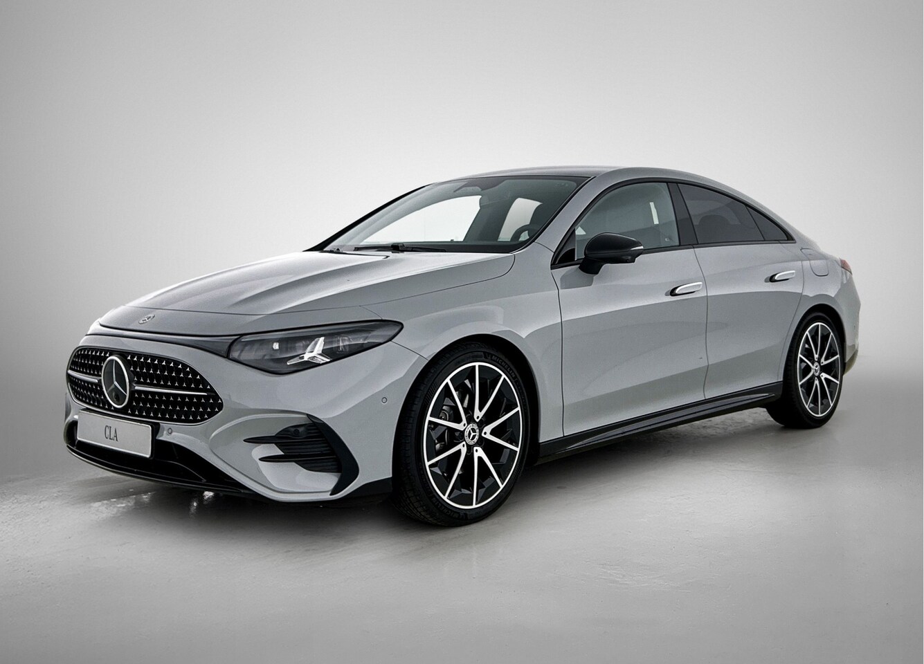 Mercedes-Benz CLA-Klasse - 180 Business Solution AMG | Memorypakket | Multibeam LED | Nightpakket | Adaptieve Cruise - AutoWereld.nl