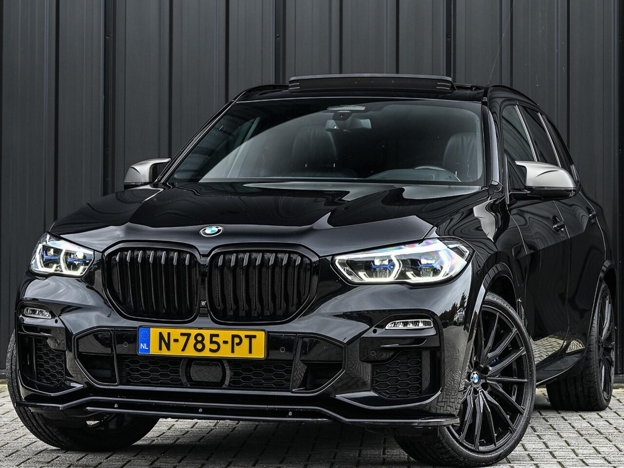 BMW X5 - xDrive45e High Executive | M-Sport | Panoramadak | Skylounge | Stoelmassage + Ventilatie | - AutoWereld.nl
