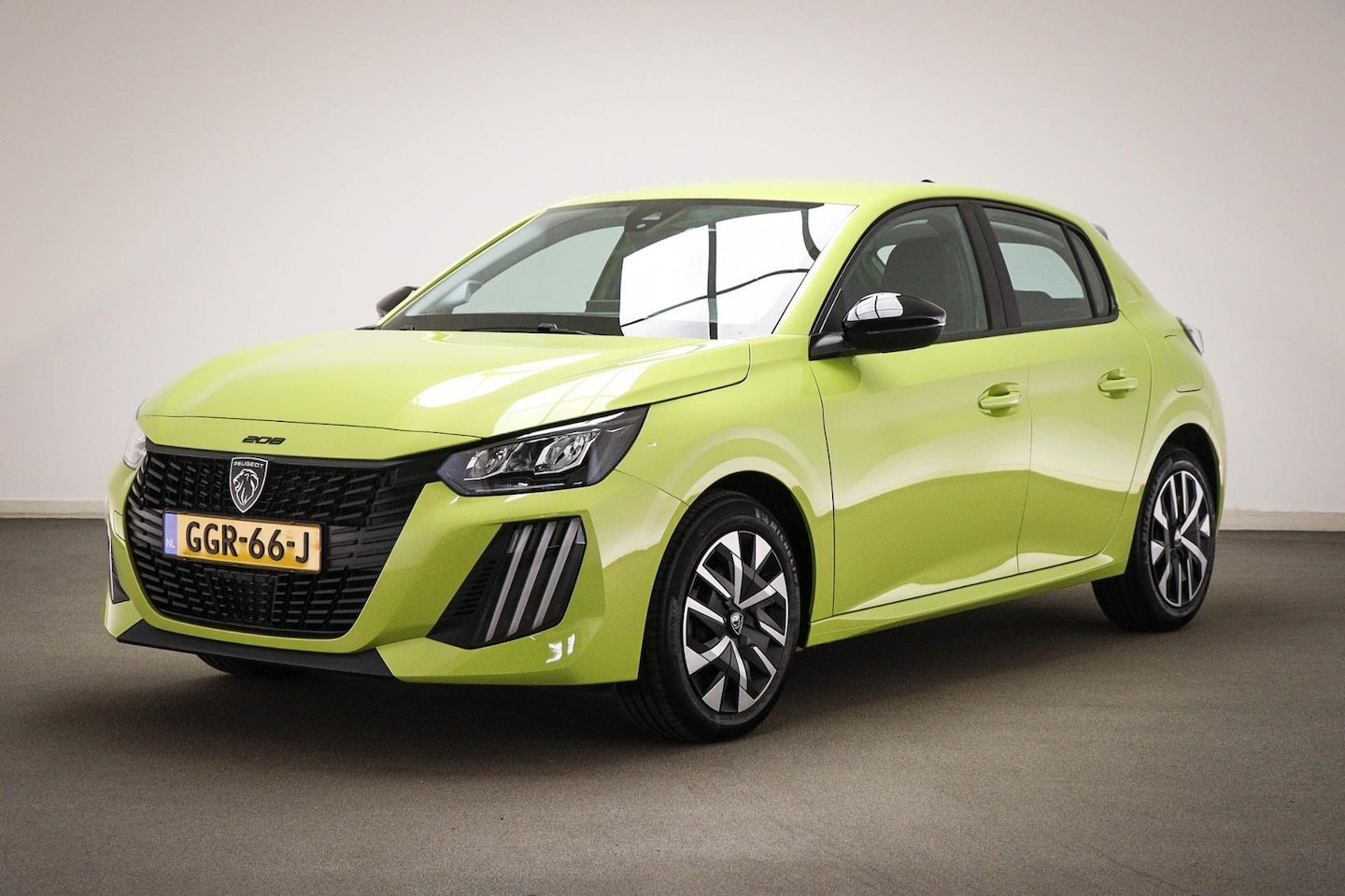 Peugeot 208 - 1.2 PureTech 100 Active | NAVIGATIE PACK | DAB | APPLE | PDC - AutoWereld.nl