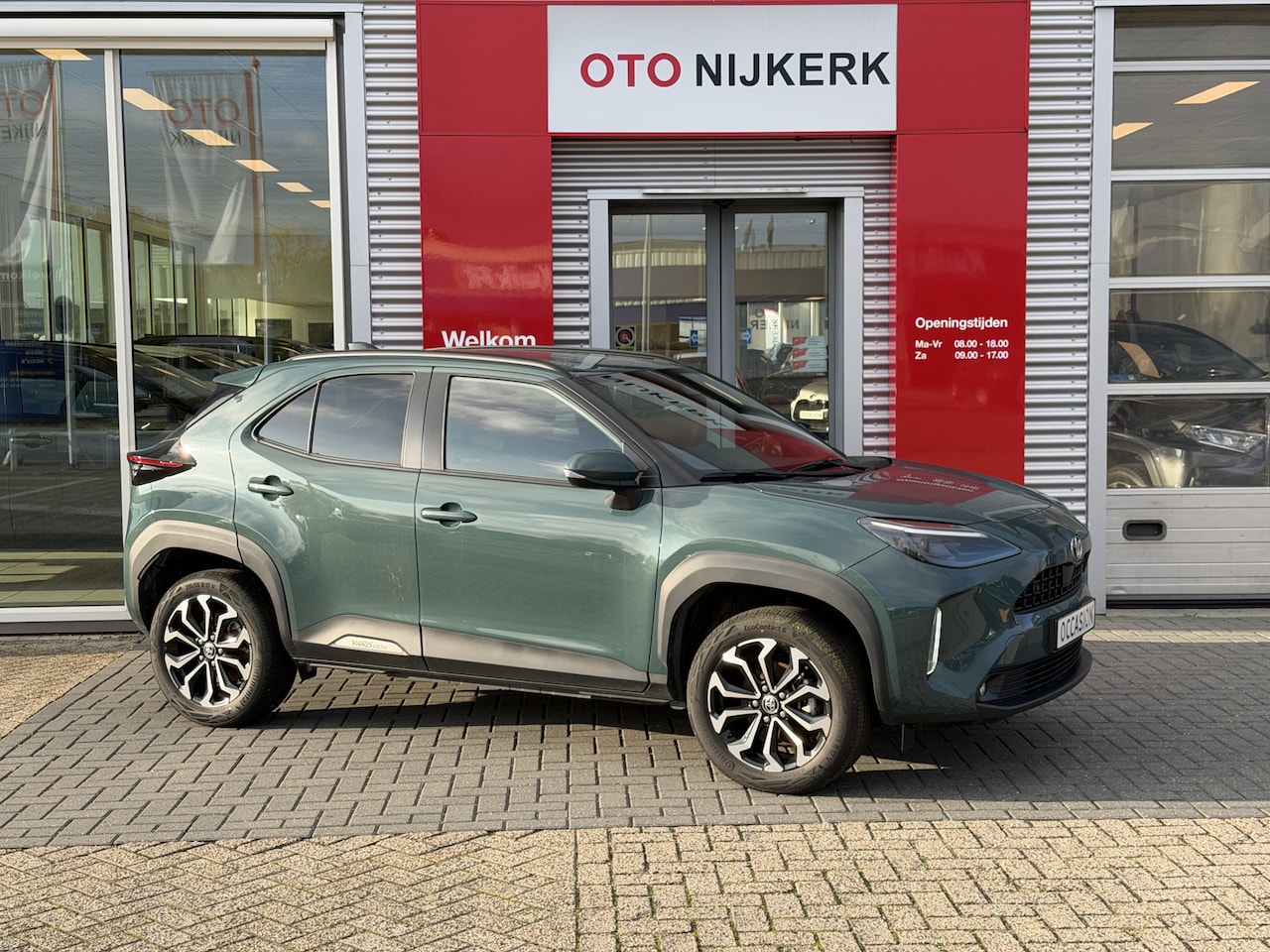 Toyota Yaris Cross - 1.5 Hybrid 115 Dynamic Plus Limited - AutoWereld.nl