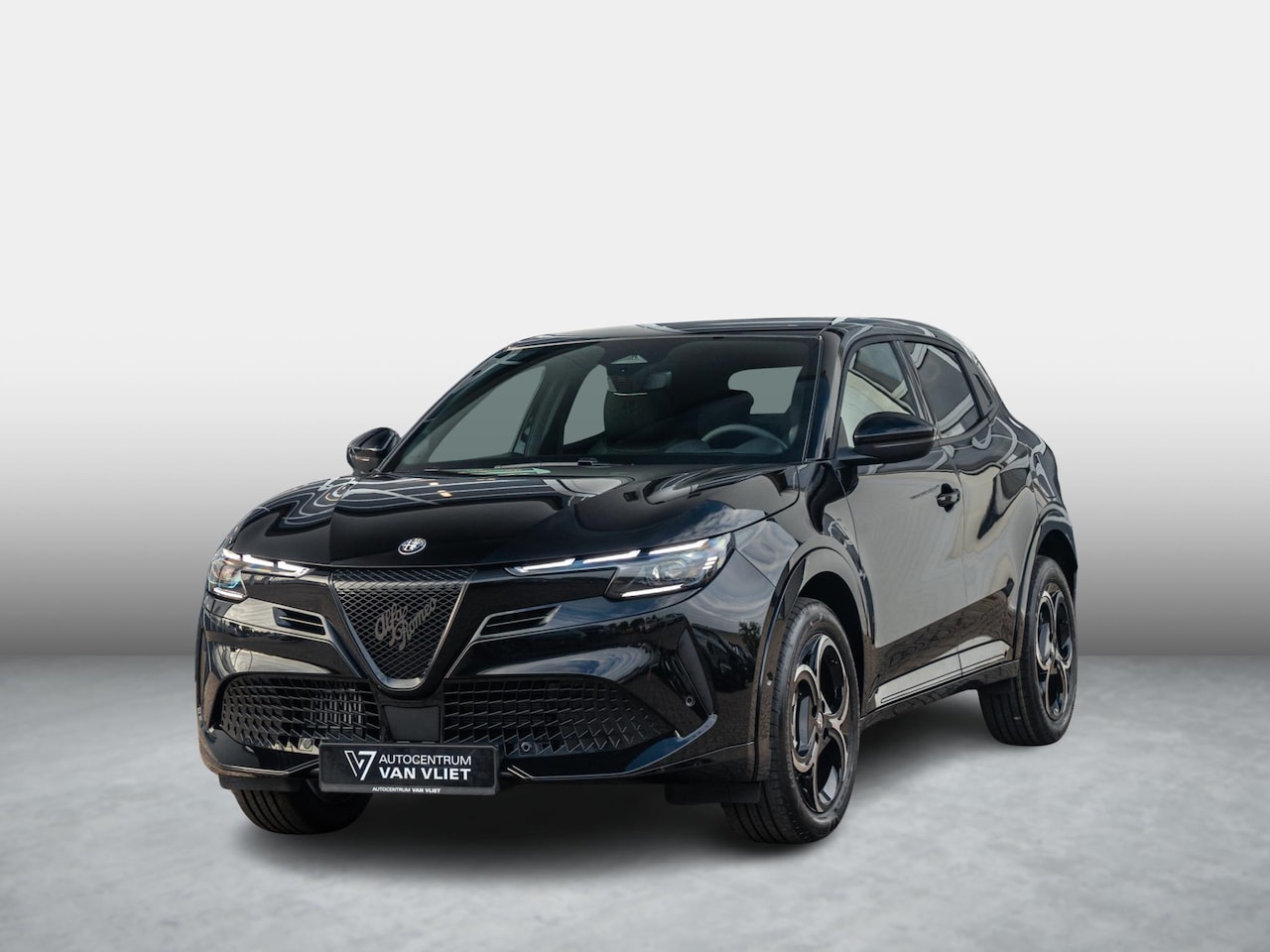 Alfa Romeo Junior - 1.2 Turbo Hybrid Ibrida Ti | Uit voorraad leverbaar | Adapt. Cruise | Elektr. A-Klep | LED - AutoWereld.nl