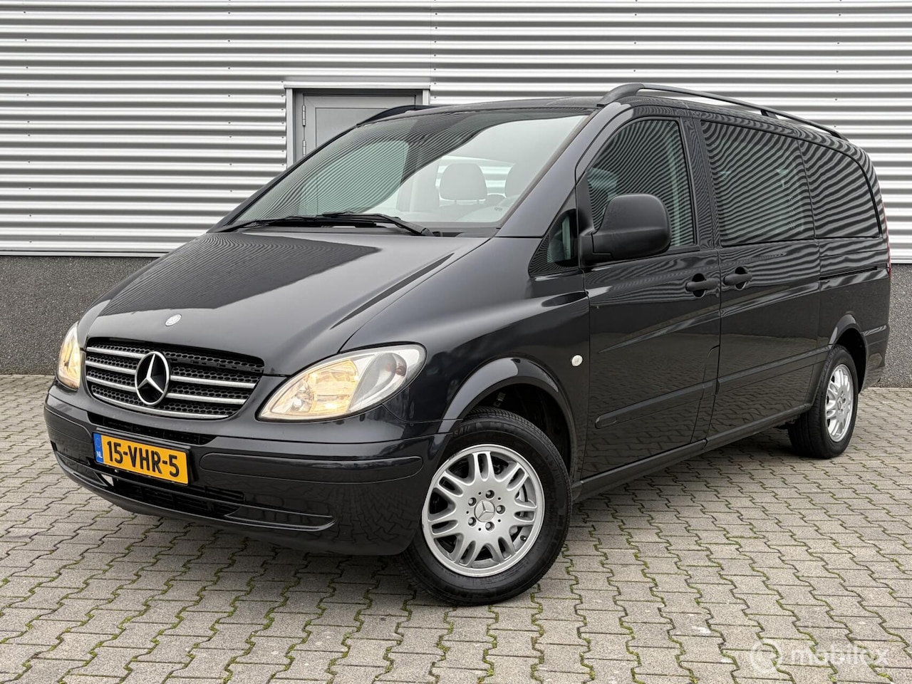 Mercedes-Benz Vito - Bestel 111 CDI 320 Lang DC luxe Choice - AutoWereld.nl