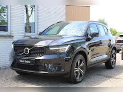 Volvo XC40 - B4 Aut. Plus/Dark | Harman Kardon Audio | 18-Inch Lichtmetalen velgen met Allweatherbanden