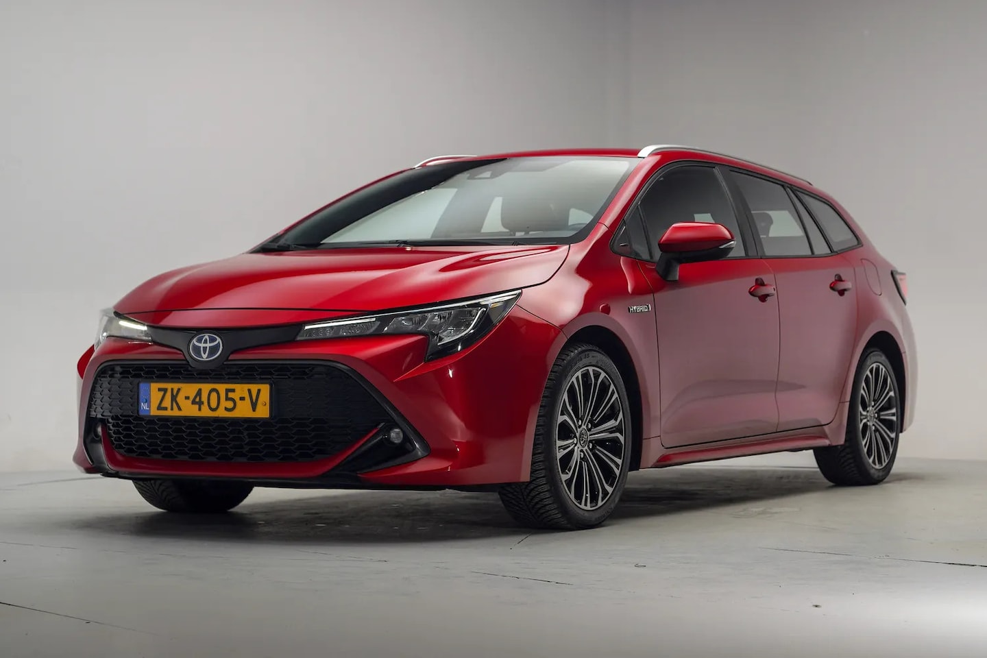 Toyota Corolla - 2.0 Hybrid First Edition Aut. [ Navi Adapt.cruise Camera ] - AutoWereld.nl