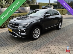 Volkswagen T-Roc - 1.5 TSI R-Line Business Automaat