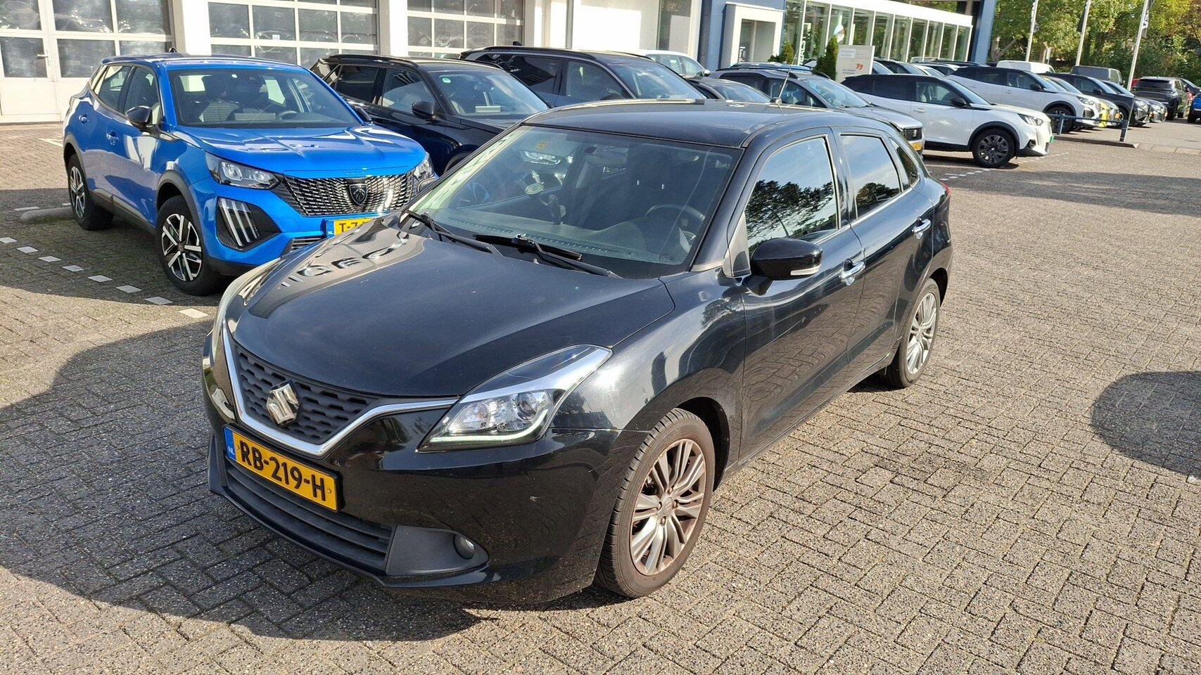 Suzuki Baleno - 1.2 Smart Hybrid High Executive 1.2 Smart Hybrid High Executive - AutoWereld.nl