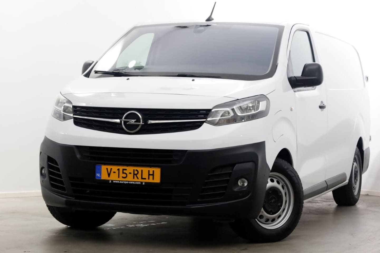 Opel Vivaro-e - 75 kWh 136pk L3 Snellader Airco/Navi SOH 93% 06-2023 - AutoWereld.nl