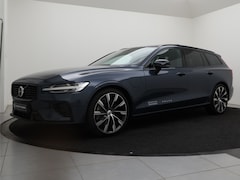 Volvo V60 - T6 PLUG-IN HYBRID PLUS DARK SCHUIFDAK 20INCH GETINT GLAS HARMAN KARDON