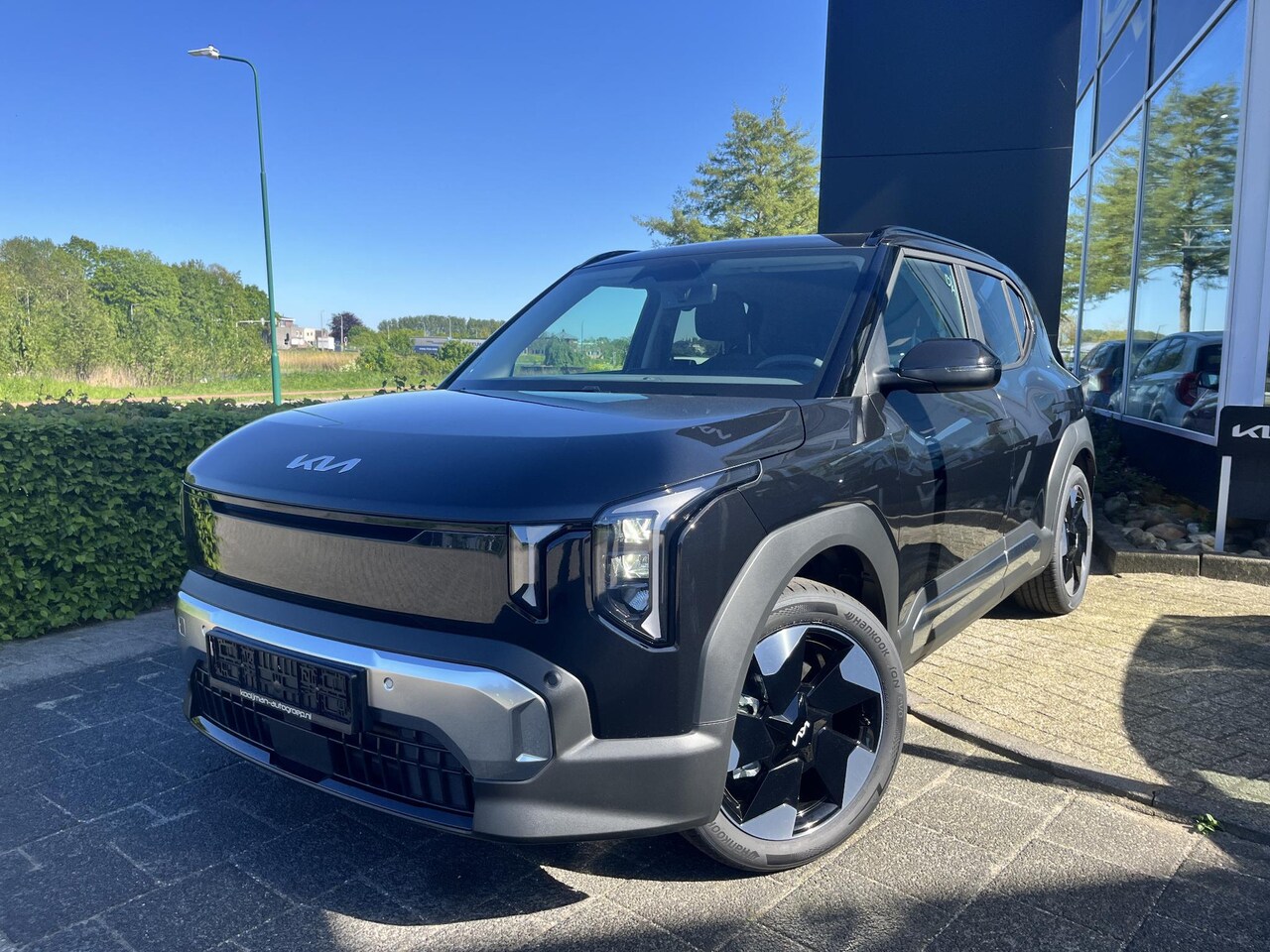 Kia EV2 - Plus 42.2 kWh Plus 42.2 kWh , Snel Leverbaar!, Inclusief 2000 Euro Inruilpremie, Complete Uitvoering!, V - AutoWereld.nl