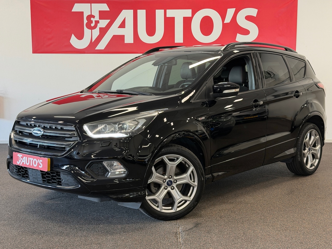Ford Kuga - 1.5 EcoBoost ST-Line 1.5 EcoBoost ST Line, NAVIGATIE/CAMERA, CRUISE, ECC AIRCO - AutoWereld.nl