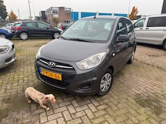 Hyundai i10 - 1.0 i-Drive AIRCO MOTORSCHADE