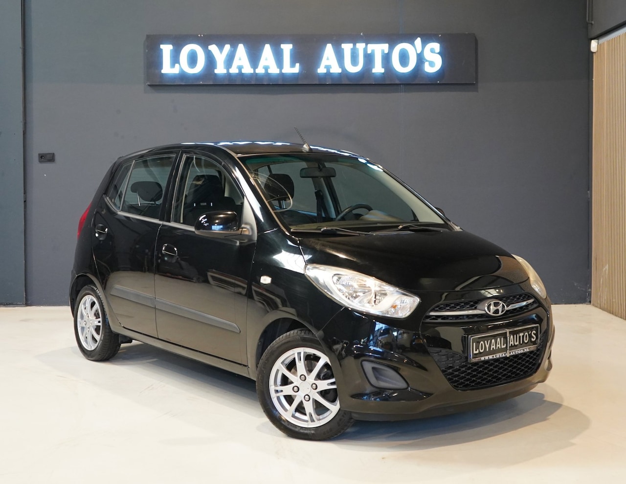 Hyundai i10 - 1.1 i-Drive Cool | AIRCO | NAP | APK | ELEK. RAMEN - AutoWereld.nl