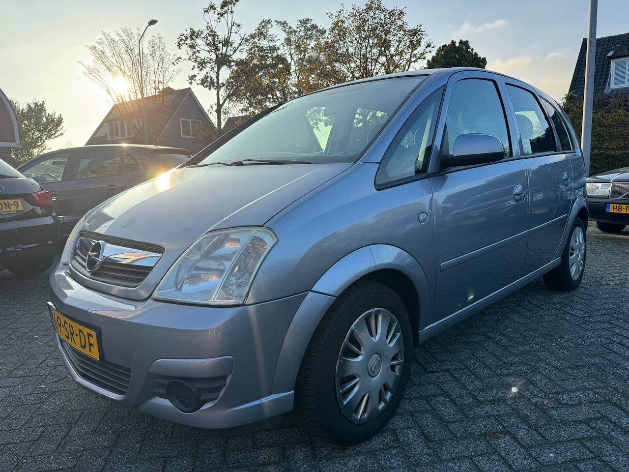 Opel Meriva - 1.8-16V Enjoy 1.8-16V Enjoy 125pk,Apk 16/8/27,Airco,Cruise,Trekhaak - AutoWereld.nl