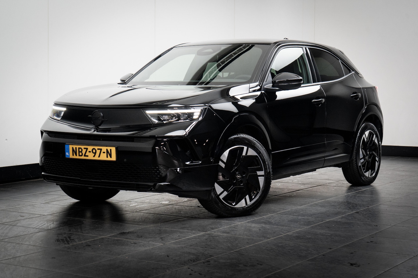 Opel Mokka Electric - GS 54 kWh | Achteruitrijcamera | Apple Carplay/Android Auto|telefoonintegratie premium | C - AutoWereld.nl