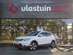 Nissan Qashqai - 1.2 Connect Edition , Panoramadak, Stoelverwarming, Trekhaak, Rondomcamera,