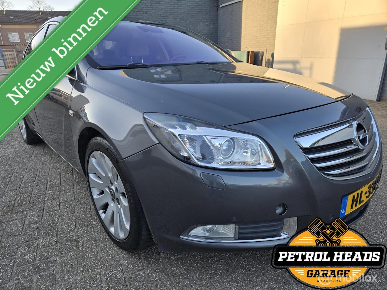 Opel Insignia - 2.8 T Exec. |Aut.| Leder | Schuifdak | Bomvol - AutoWereld.nl
