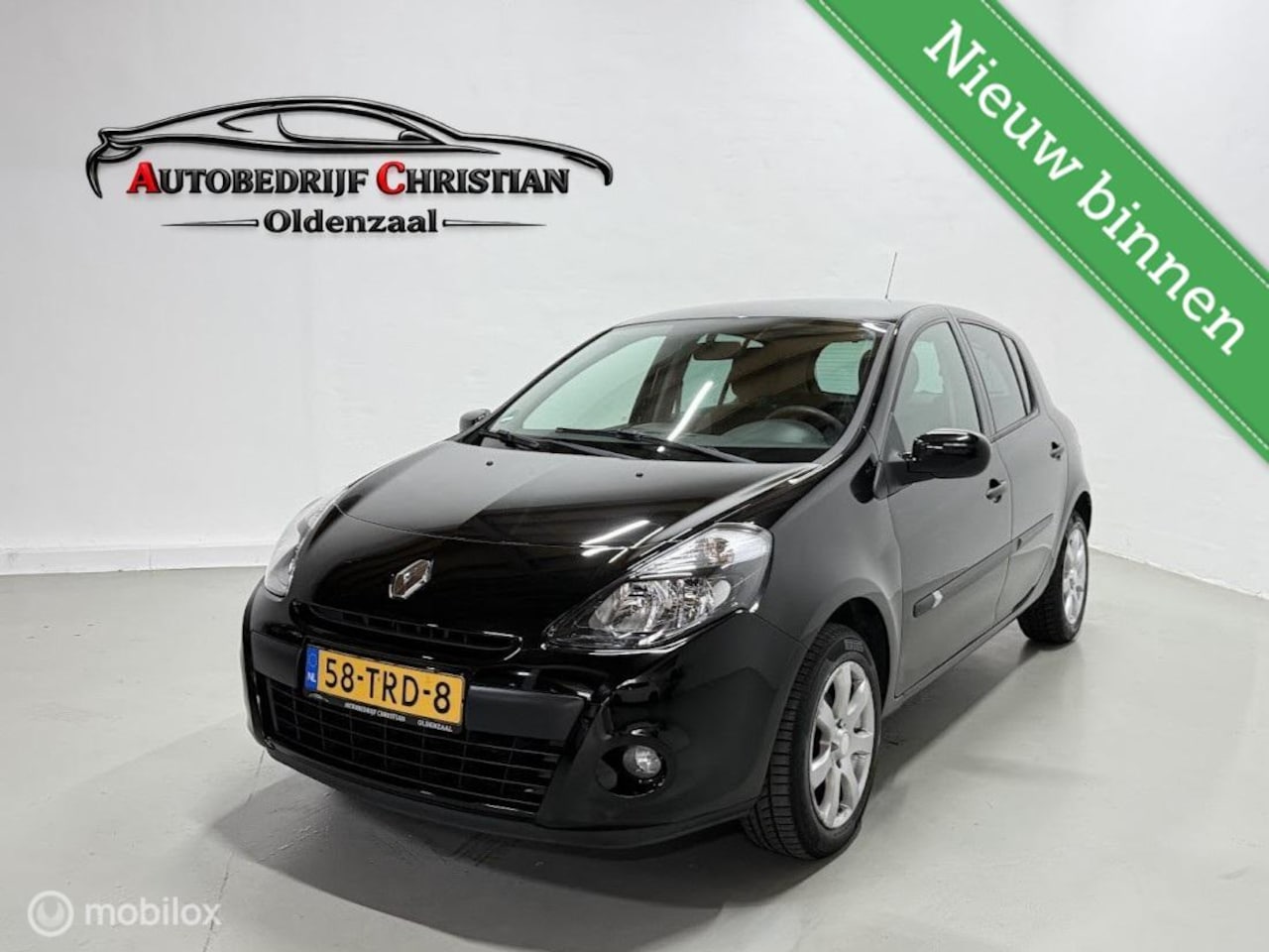 Renault Clio - 1.2 Authentique | AIRCO | STUURBEKRACHTIGING - AutoWereld.nl