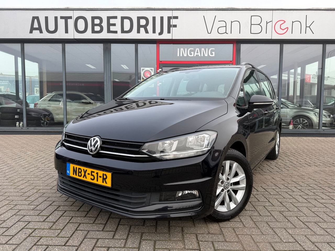 Volkswagen Touran - 1.2 TSI Highline | 7P | Carplay | Cruise | PDC - AutoWereld.nl