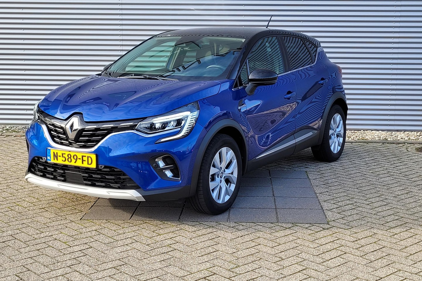 Renault Captur - 1.3 TCe 140 Intens | Navigatie | Camera | Automaat | Airco | - AutoWereld.nl