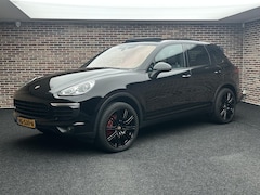 Porsche Cayenne - 3.0 S E-Hybrid Pano| Bose | Memory | Stoelvent. | Trekhaak