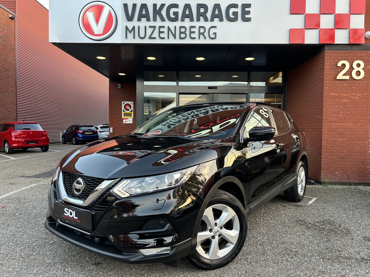 Nissan Qashqai - 1.3 DIG-T Acenta // APPLE CARPLAY / ANDROID AUTO // PDC V+A // CAMERA // CLIMA // CRUISE / - AutoWereld.nl