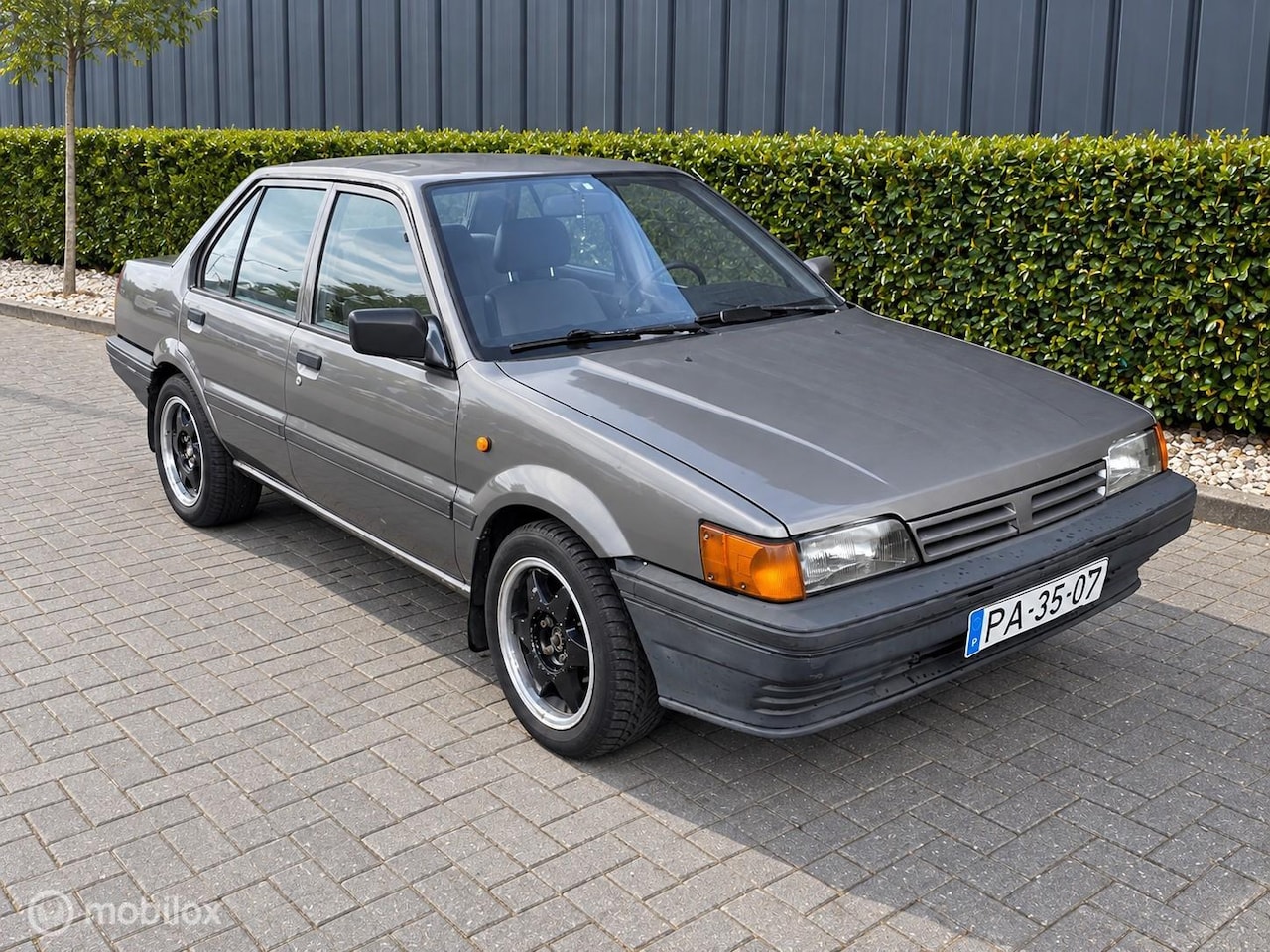 Nissan Sunny - 1.3 SLX | BWJ 1988 | Portugees kenteken - AutoWereld.nl