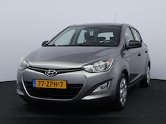 Hyundai i20 - 1.2i i-Drive/ APK 10-2027/ 5-Drs/ Airco/ C.V. Afstand/ Elek. pakket/ Isofix/ Armsteun/ AUX