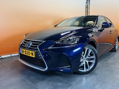 Lexus IS - 300h Hybrid Business Line navi | clima | adaptive cruise | semi leer | stoelverw | lmv | m