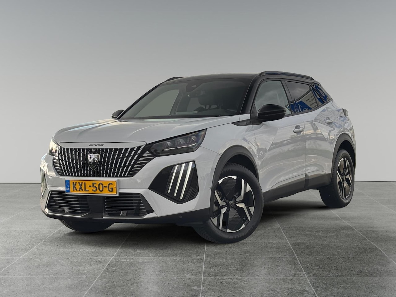 Peugeot 2008 - GT 1.2 Hybrid 145pk e-DCS6 | ADAPTIVE CRUISE | GRIPCONTROL | 360° CAMERA | NAVI | KEYLESS - AutoWereld.nl