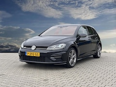 Volkswagen Golf - 1.5 TSI Highline Business R Automaat | R-Line | Adaptieve Cruise Control | Dynaudio | Trek