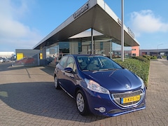 Peugeot 208 - 1.2 VTi Envy, Clima, Cruisecontrol, Navigatie, PDC etc. incl. 12 maanden BOVAG