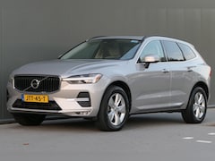 Volvo XC60 - 2.0 B5 Momentum Panorama memory Leder Stoelverwarming
